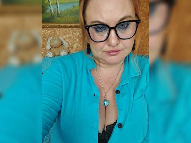 milli1983 live cam on BongaCams