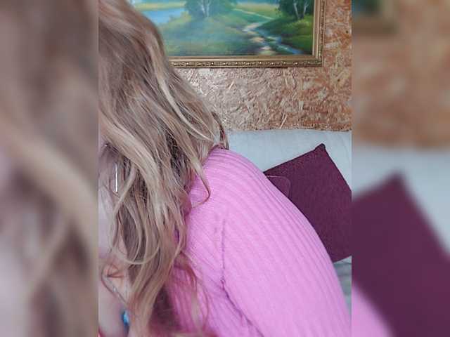 milli1983 live cam on BongaCams