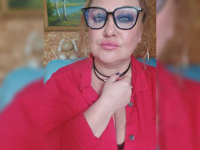 milli1983 live cam on BongaCams