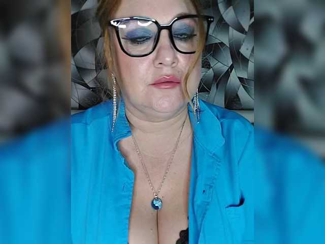 milli1983 live cam on BongaCams