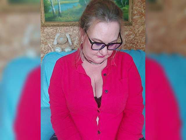 milli1983 live cam on BongaCams