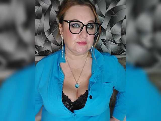 milli1983 live cam on BongaCams