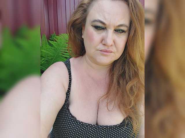 milli1983 live cam on BongaCams