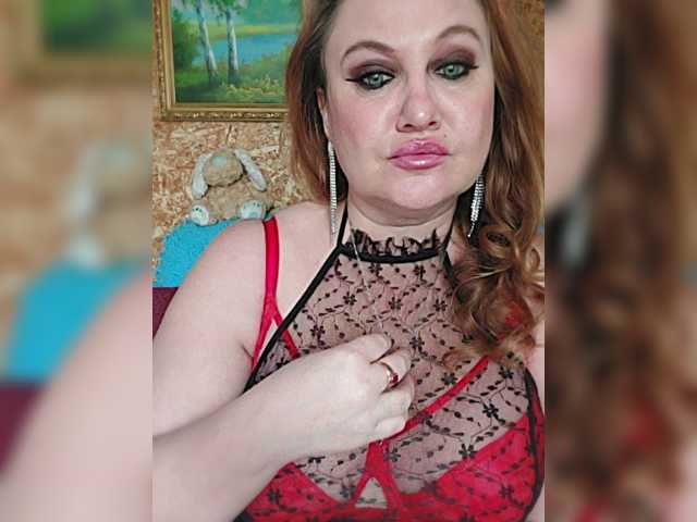 milli1983, live now on BongaCams