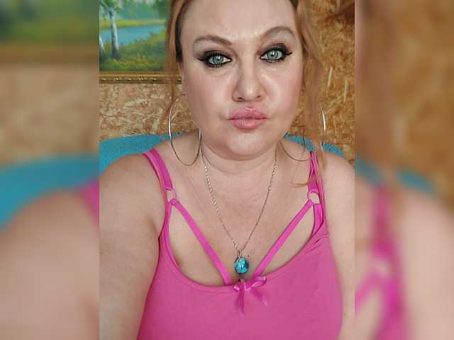 milli1983 live cam on BongaCams