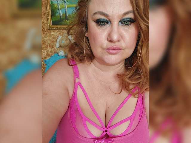 milli1983 live webcam show