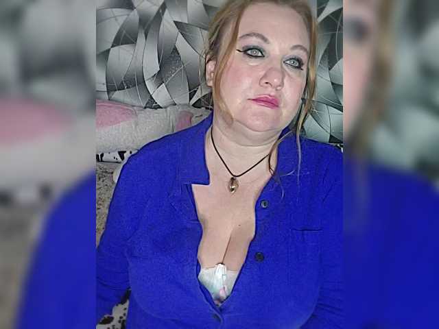 milli1983 live cam on BongaCams