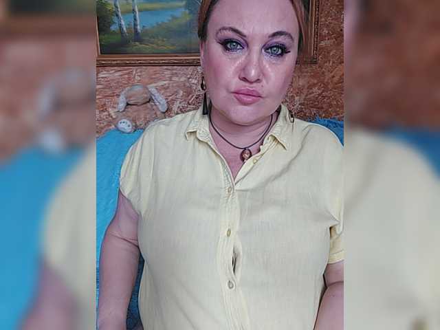 milli1983 live cam on BongaCams