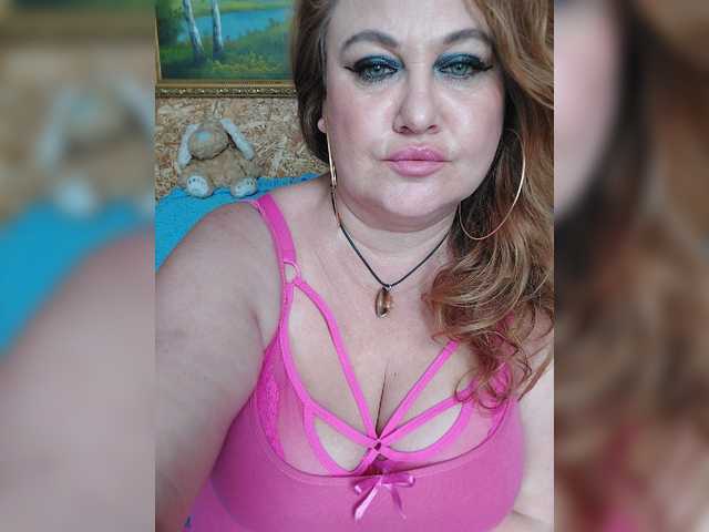 milli1983 Live Cam on BongaCams