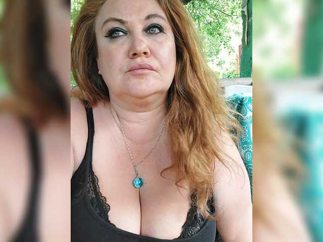 milli1983 live cam on BongaCams
