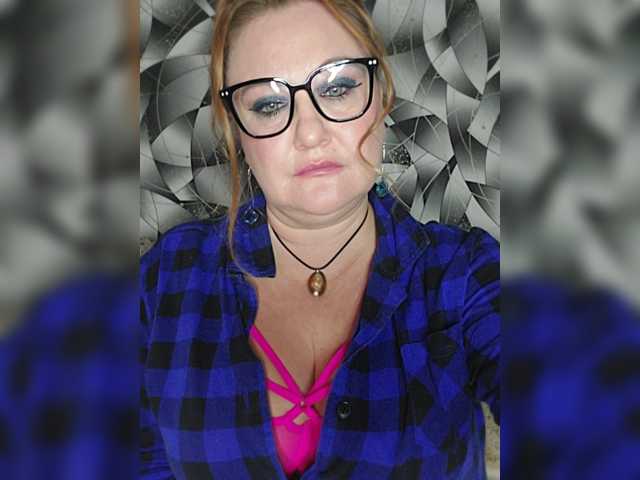 milli1983 live cam on BongaCams