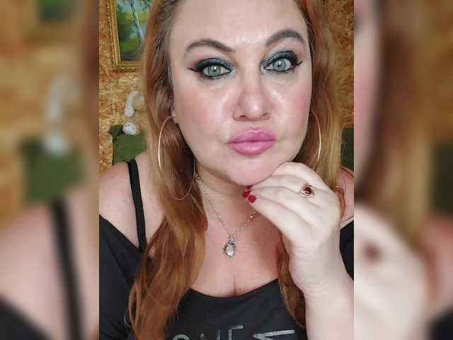 milli1983 live cam on BongaCams