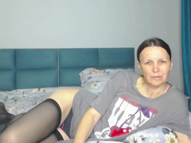 INAVATE's BongaCams show and profile