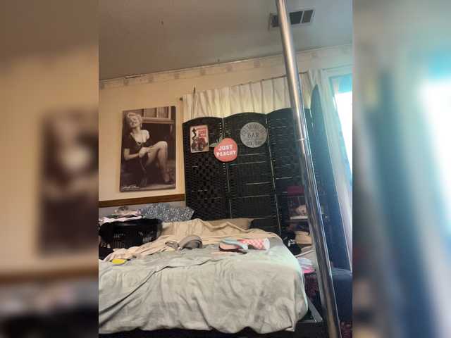 Prurient-Gem live cam on BongaCams
