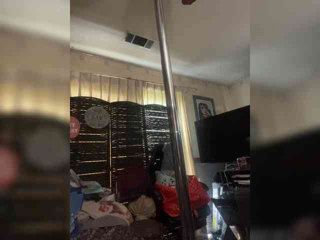 PrurientGem webcam