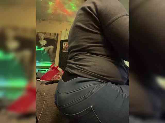PrurientGem webcam