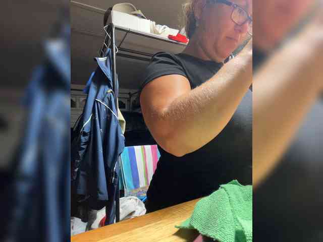 PrurientGem webcam