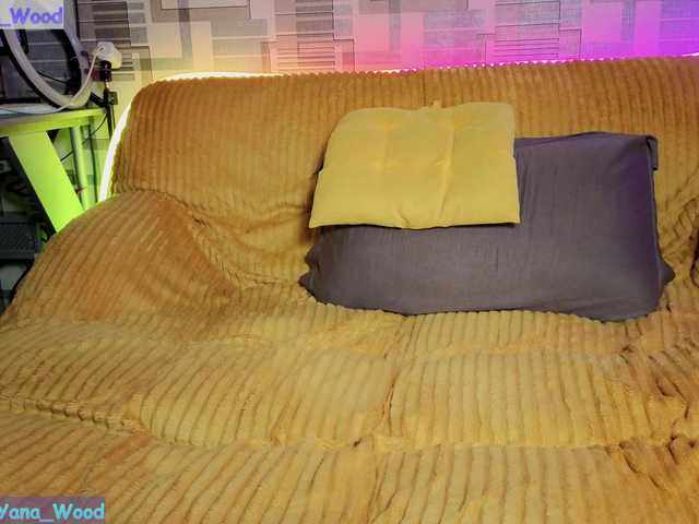 camkittana live webcam show