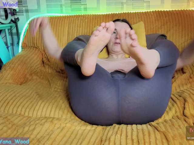 camkittana live cam on BongaCams