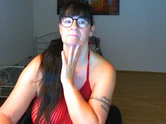 illymaus live cam on BongaCams