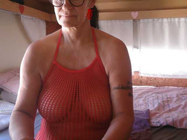 illymaus Live Cam on BongaCams