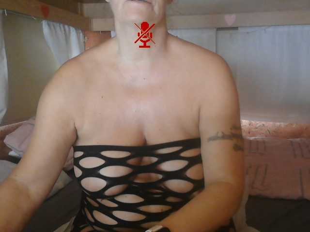 illymaus live cam on BongaCams