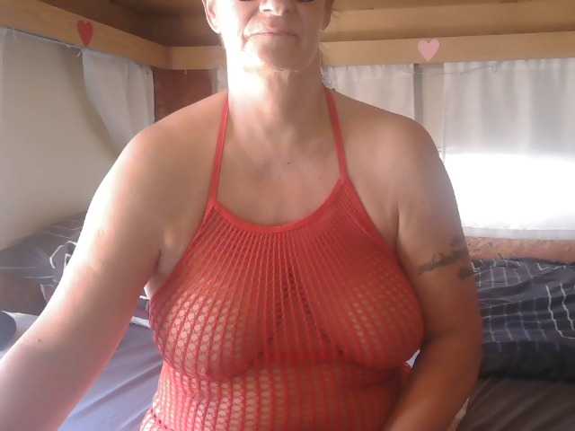 illymaus live cam on BongaCams