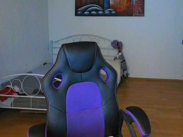 illymaus live cam on BongaCams