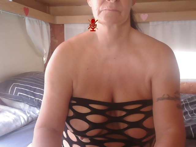 illymaus live cam on BongaCams