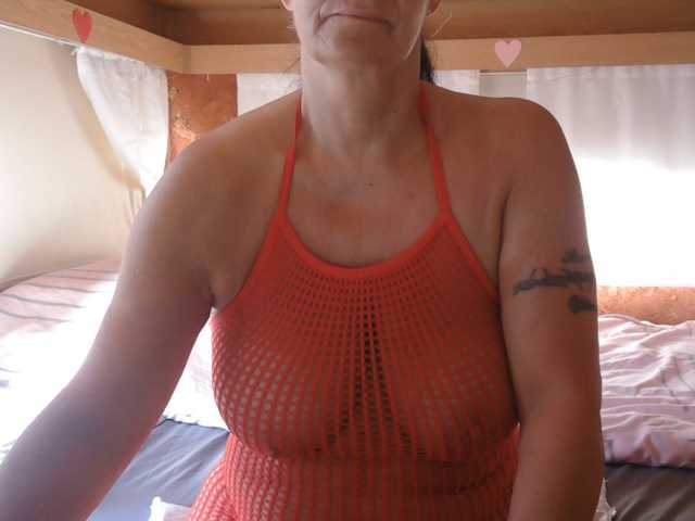 illymaus live cam on BongaCams