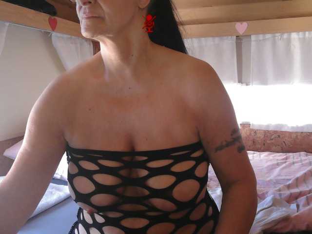 illymaus's BongaCams show and profile