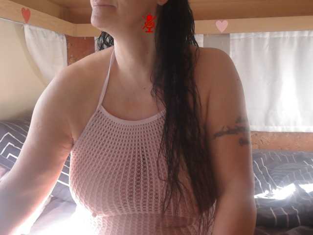 illymaus live cam on BongaCams
