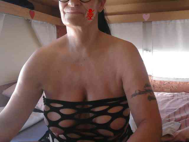 illymaus Live Webcam on BongaCams