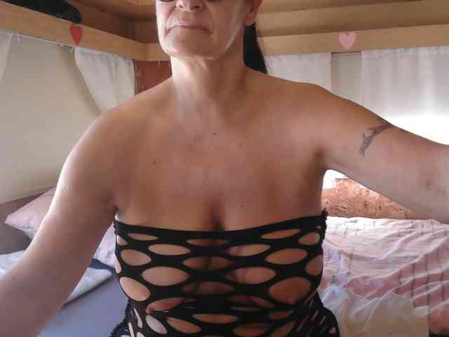 illymaus Live Webcam on BongaCams