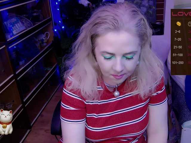 Delicecatmyau live cam on BongaCams