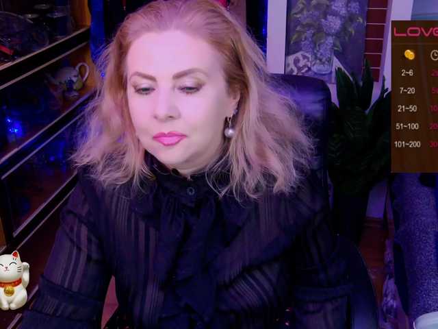 Delicecatmyau live cam on BongaCams