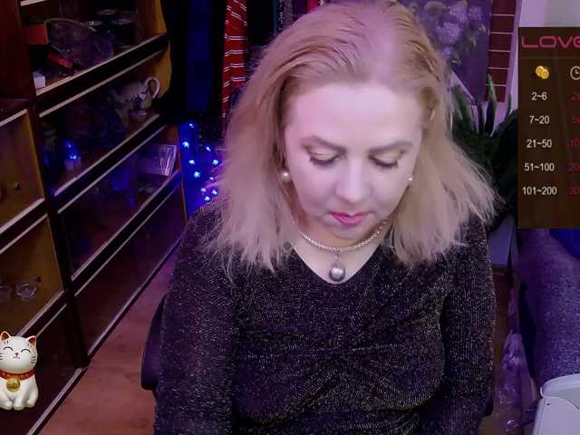 Delicecatmyau live cam on BongaCams