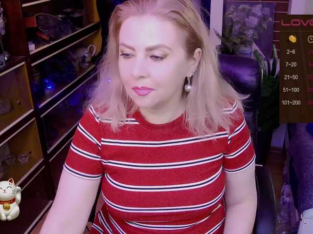 Delicecatmyau live cam on BongaCams