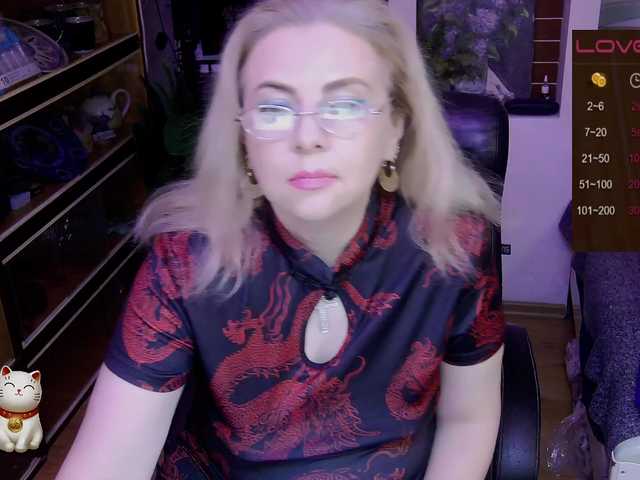 Delicecatmyau live cam on BongaCams