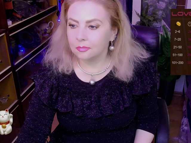 Delicecatmyau live cam on BongaCams
