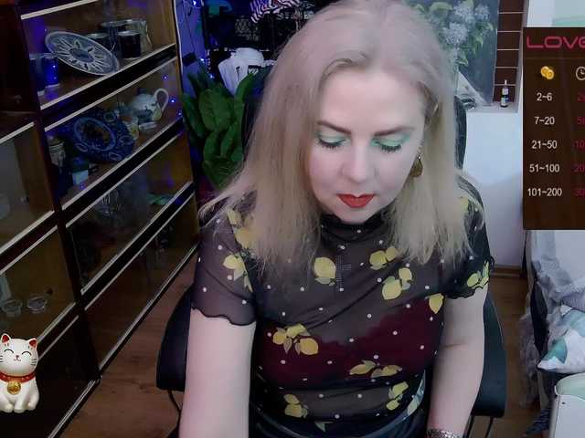 Delicecatmyau live webcam show