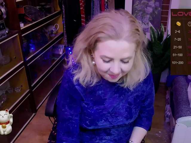 Delicecatmyau live cam on BongaCams