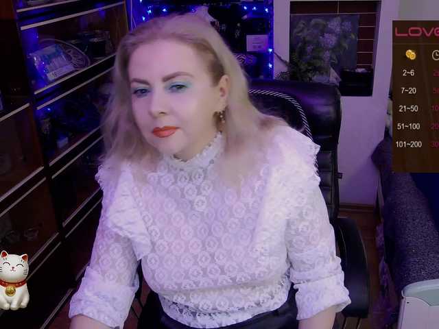 Delicecatmyau live cam on BongaCams
