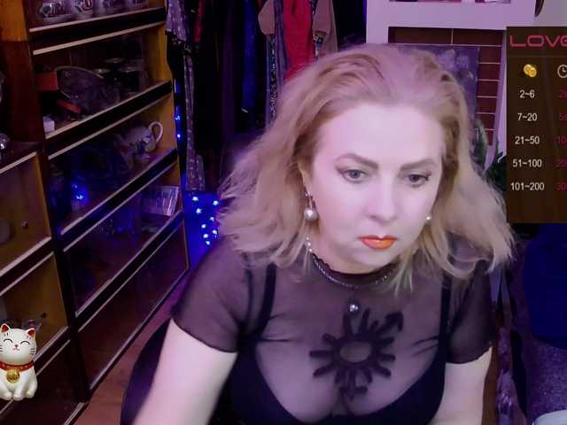 Delicecatmyau, en vivo ahora en BongaCams