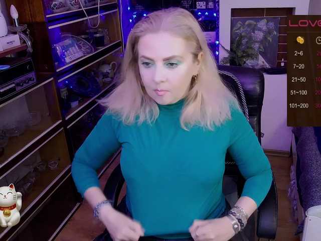 Delicecatmyau live cam on BongaCams