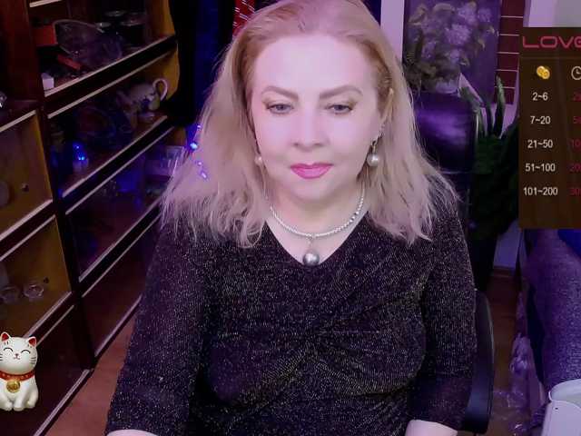 Delicecatmyau live cam on BongaCams