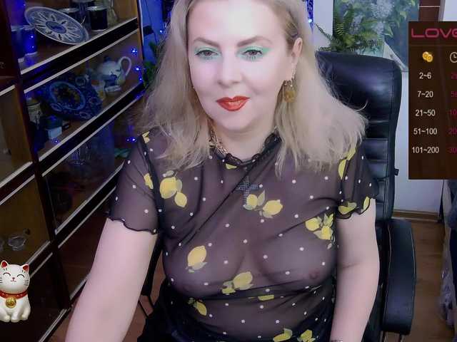 le modèle Delicecatmyau est en webcam porno dans un show sur le site bongacams, il possède les tags suivants: White/Caucasian,Blonde,Trimmed