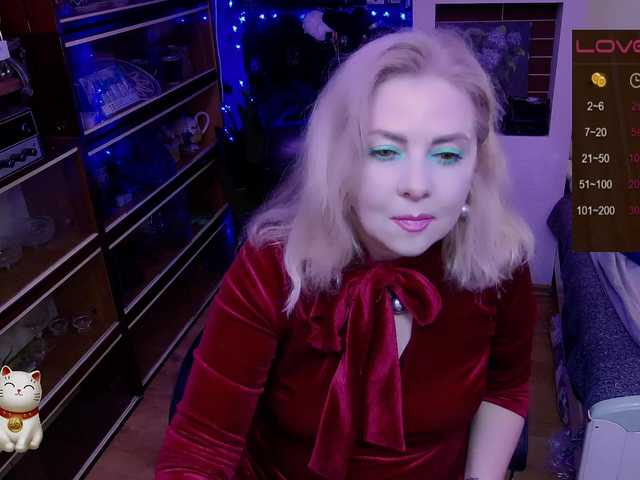 Delicecatmyau live cam on BongaCams