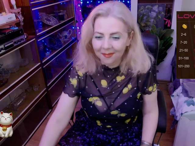 Delicecatmyau live cam on BongaCams