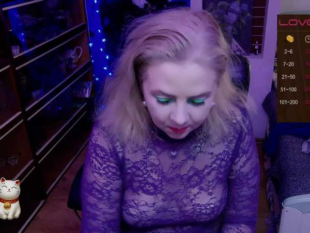 Delicecatmyau live cam preview